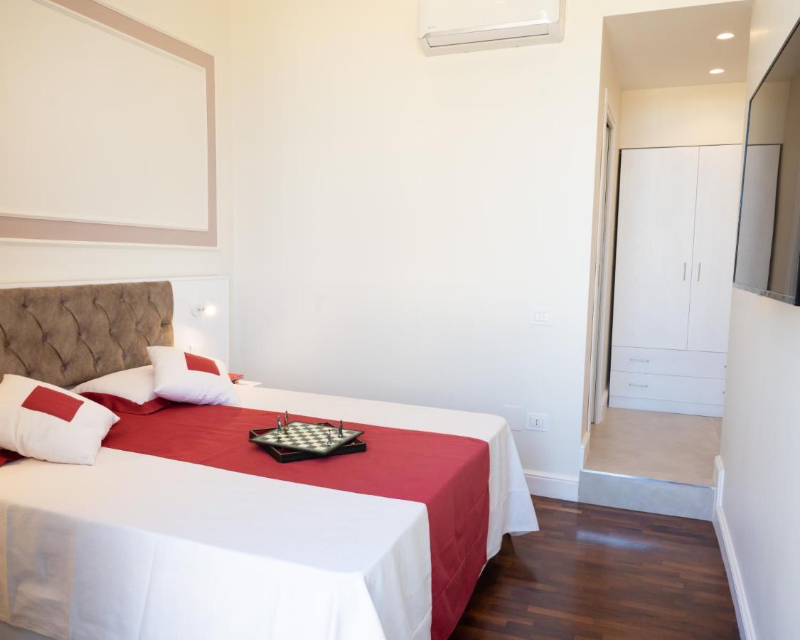 Bernini House Naples Hotel Ngoại thất bức ảnh