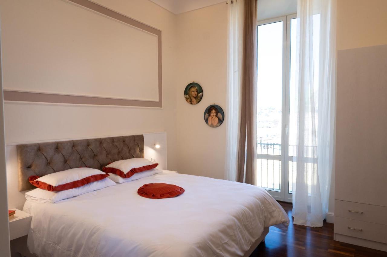 Bernini House Naples Hotel Ngoại thất bức ảnh