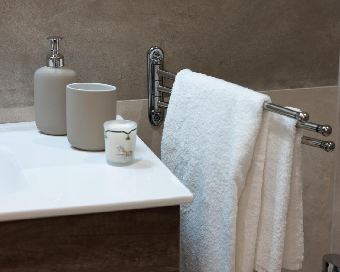 Bernini House Naples Hotel Ngoại thất bức ảnh