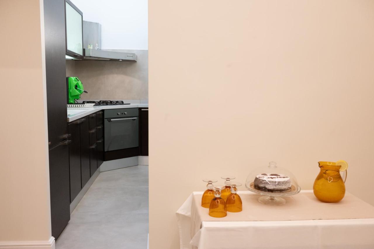Bernini House Naples Hotel Ngoại thất bức ảnh