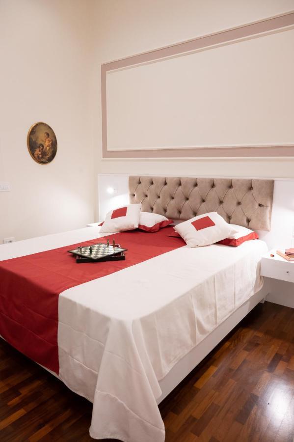 Bernini House Naples Hotel Ngoại thất bức ảnh